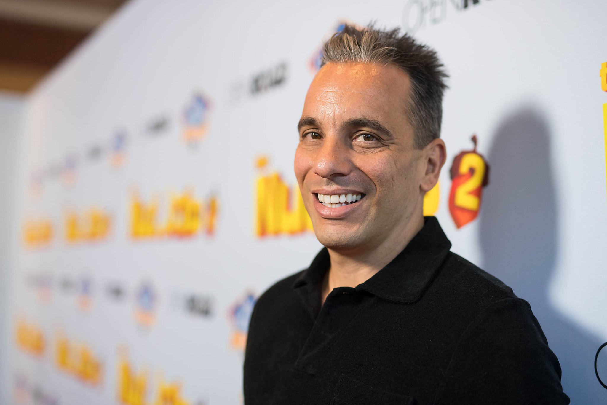 Sebastian Maniscalco. Шоу, Себастьян.