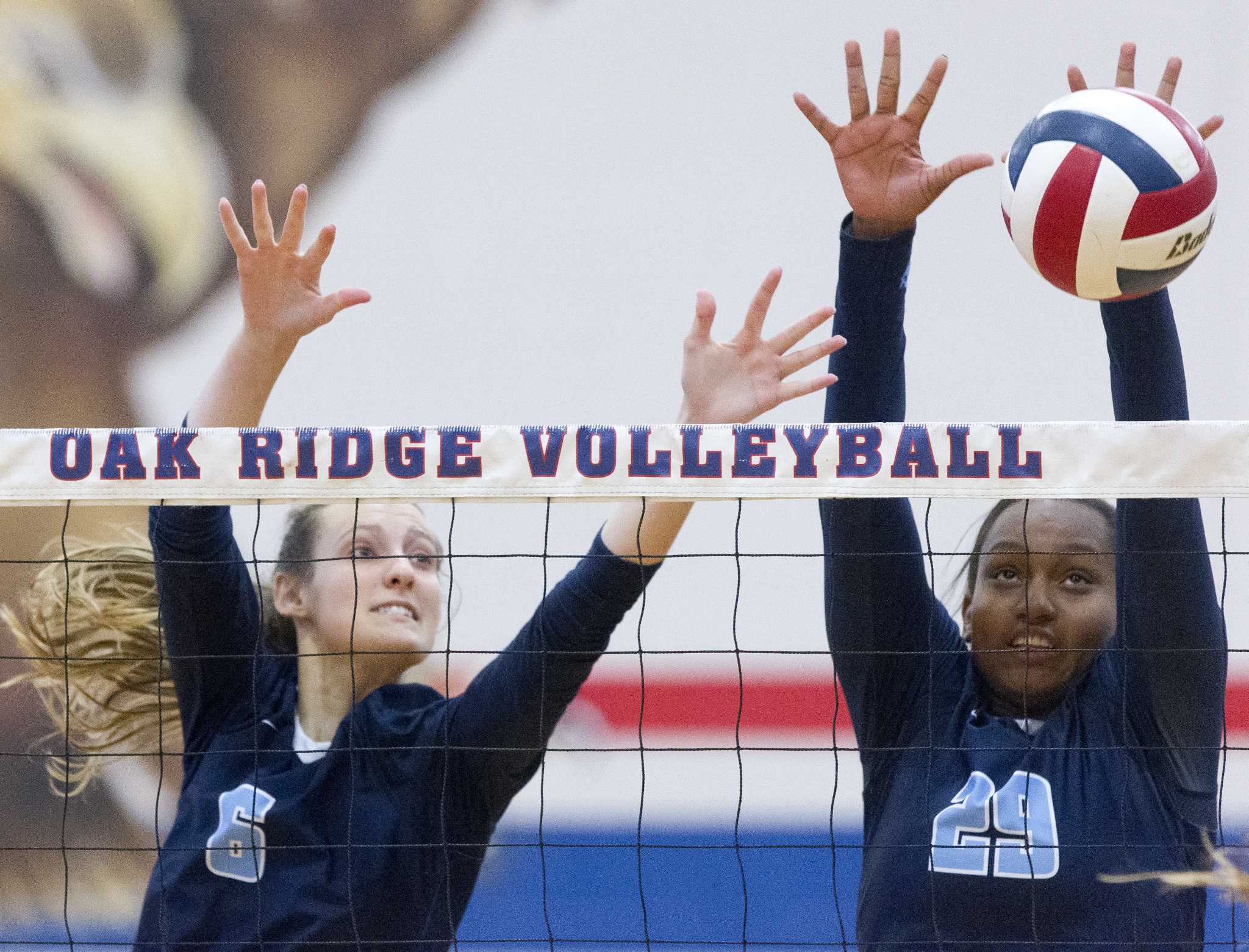 Kingwood, Kingwood Park volleyball teams skip Disney to stay home with