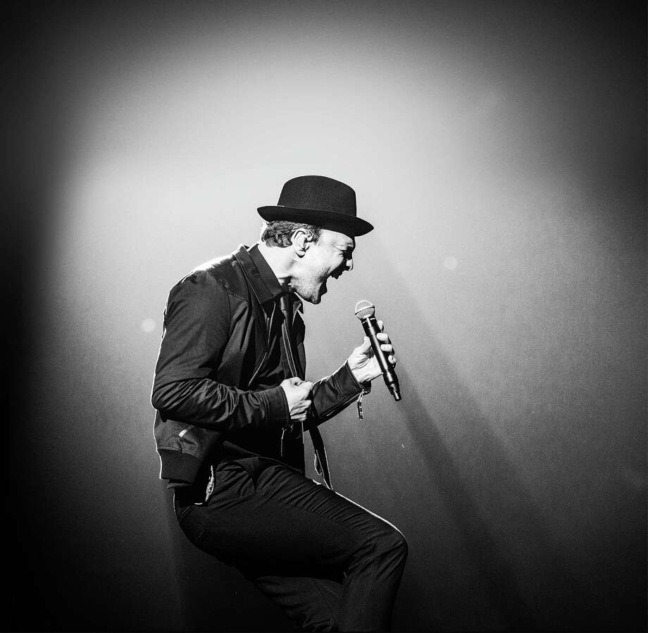 gavin degraw will perform at stamfords alive at five festival