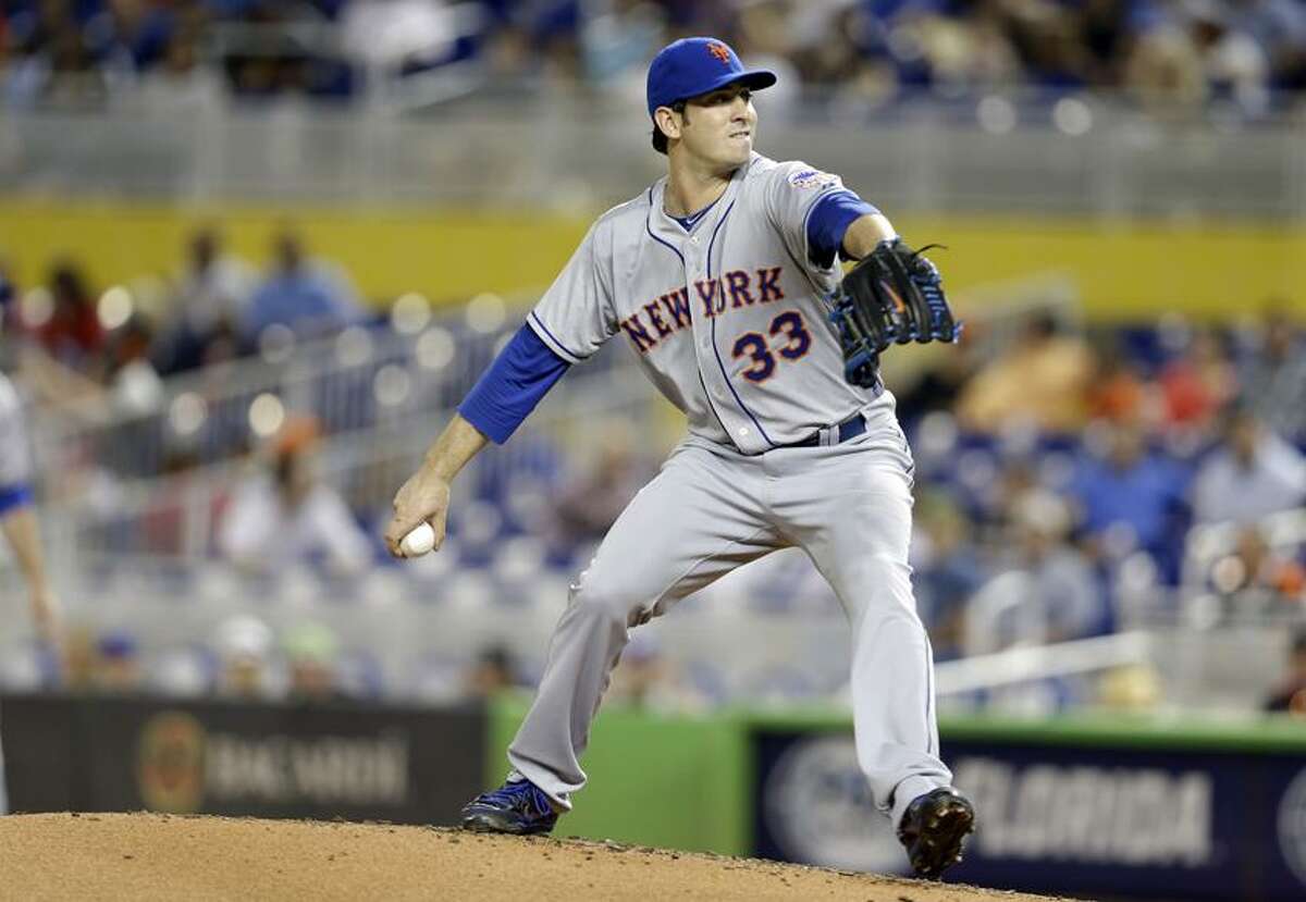 New York Mets starting pitcher Matt Harvey (33) throws in the first inning during a baseball game against the Miami Marlins, Monday, April, 29, 2013 in Miami. (AP Photo/Lynne Sladky)