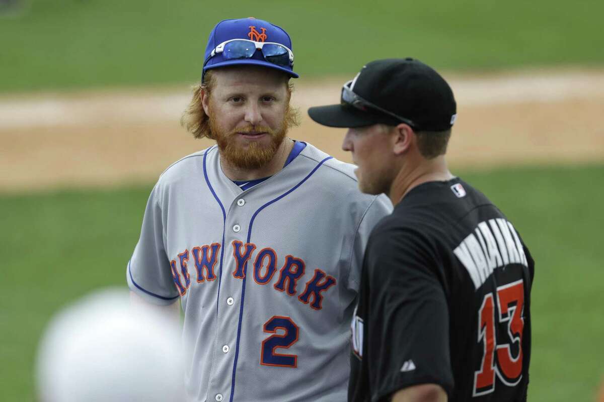 Dempster holds Marlins to 4 hits in Mets' win