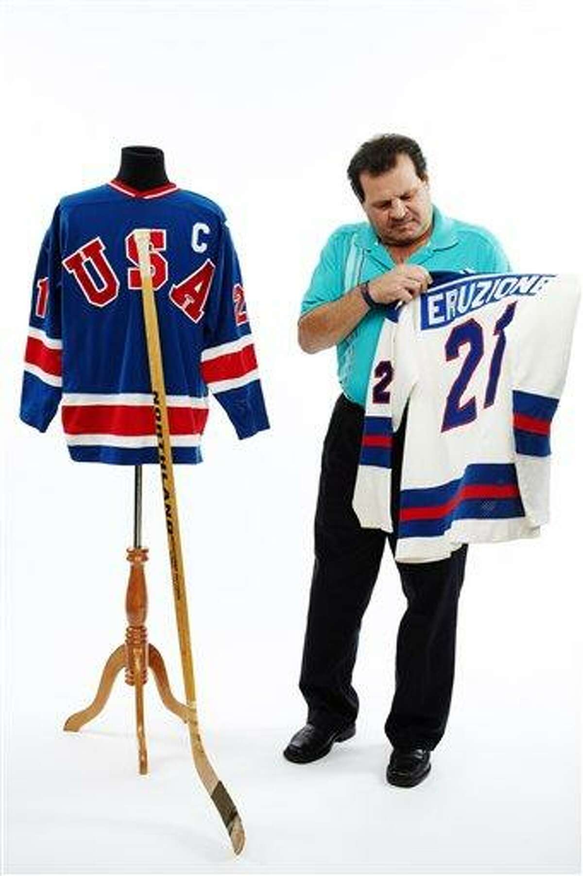 Eruzione's 1980 'Miracle On Ice' Jersey Expected to BRing $1 Million or  More - Sports Collectors Digest
