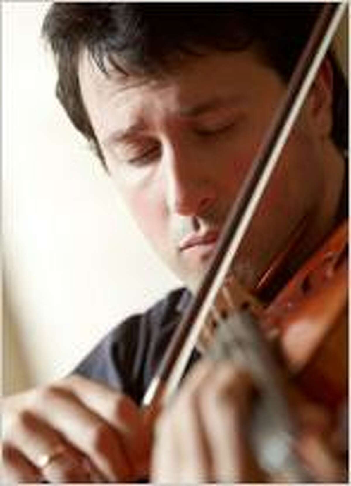 Yale School of Music photo: Ettore Causa, viola,