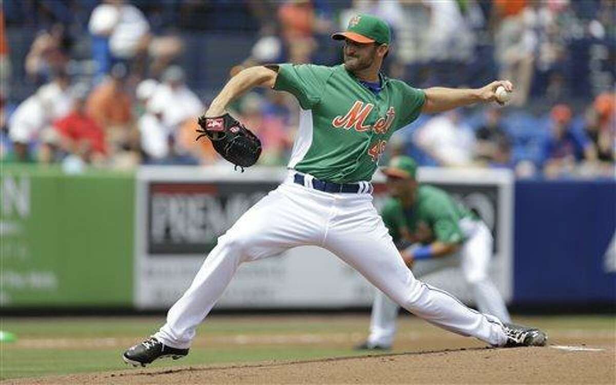 New York Mets starting pitcher Jonathon Niese throws during the first inning of an exhibition spring training baseball game against the Atlanta Braves, Sunday, March 17, 2013, in Port St. Lucie, Fla. (AP Photo/Jeff Roberson)