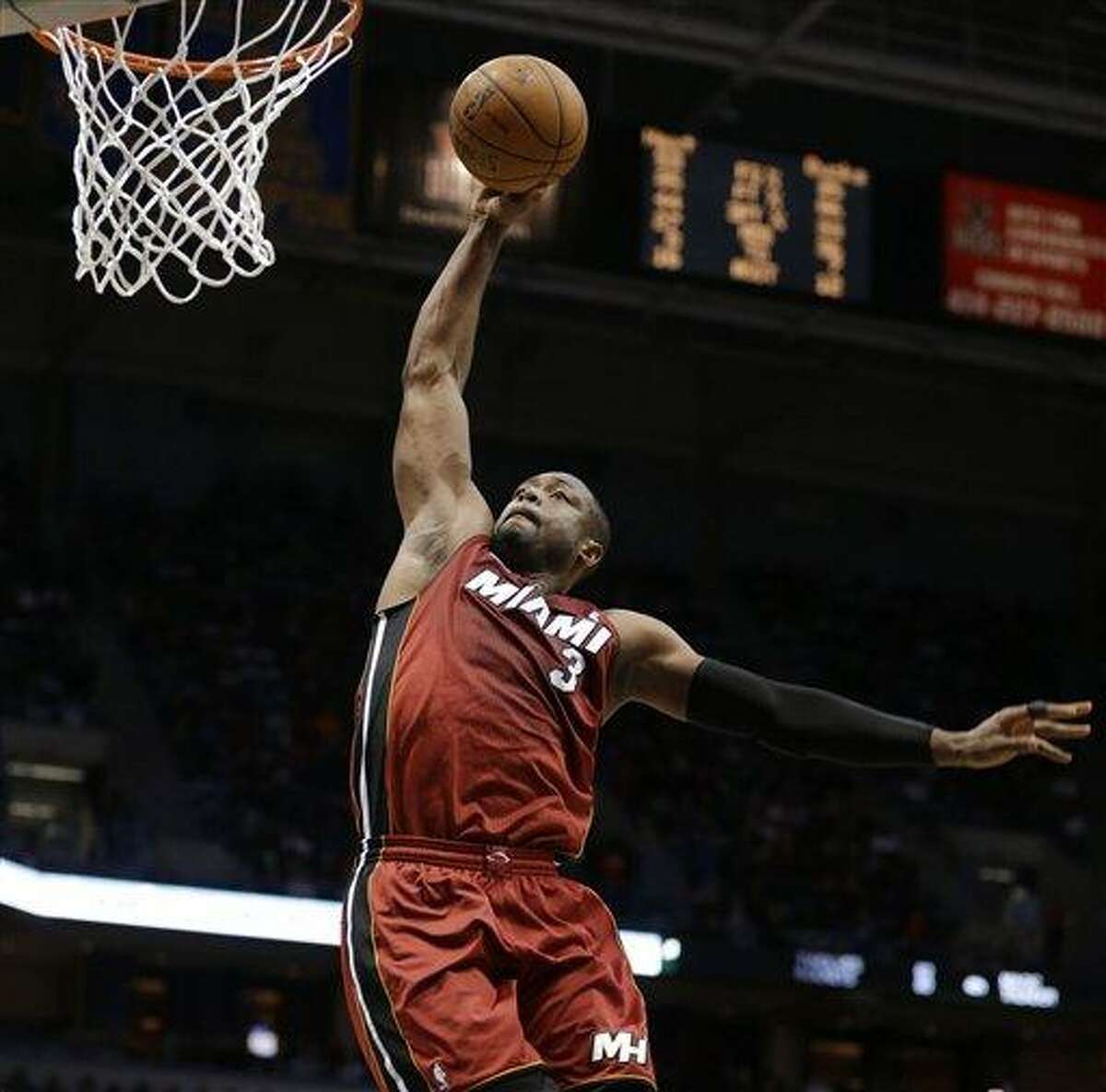 Miami Heat: The 15 Greatest Dwyane Wade moments of all time - Page 8