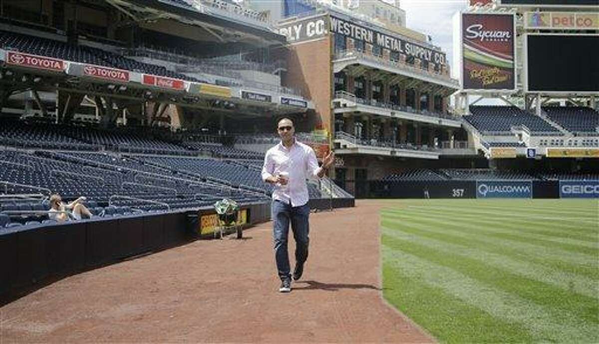 Alex Rodriguez makes new Yankee Stadium debut - The San Diego