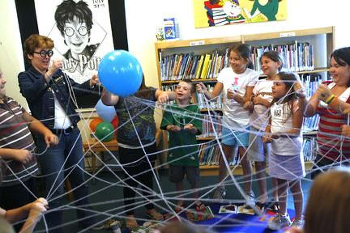 Canastota Public Library hosts birthday party for Harry Potter (video)