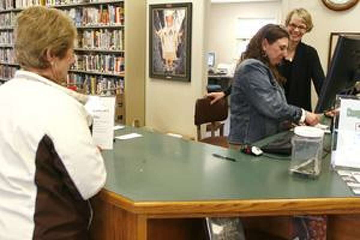 Library changed SherrillKenwood Free Library director Bonnie Unsworth