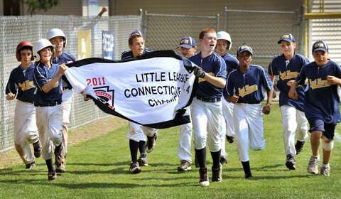 Little League East Haven Wins District 4 Le New Register Sports The East Haven Little League Team Circles Field After Defeating Hamden In District