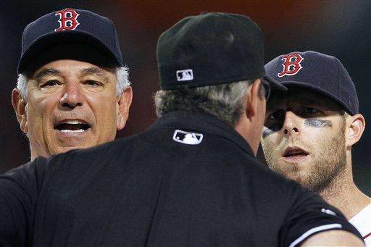 Red Sox put all the blame on Bobby Valentine - The Boston Globe