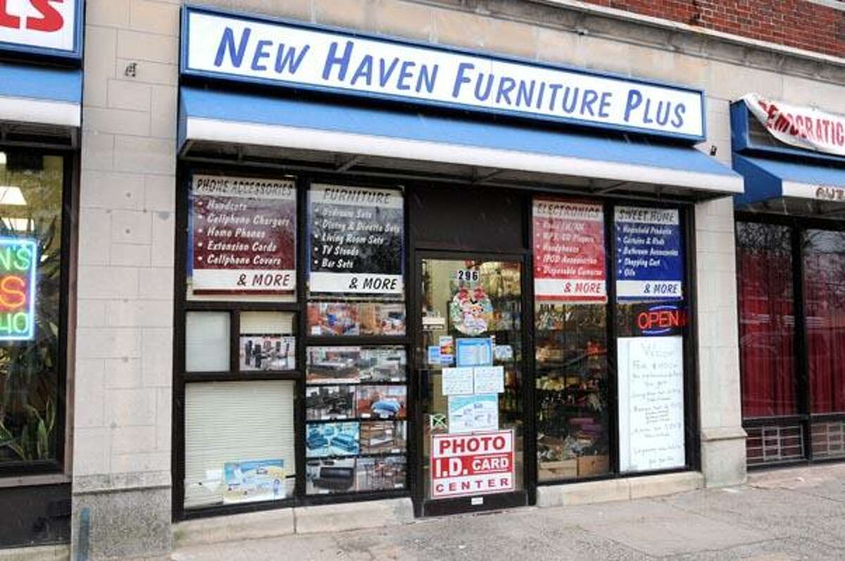 New Haven Furniture Plus store on 269 Whalley Ave., New Haven. Photo by Peter Hvizdak / New Haven Register December 10,1010 ph 2221 #2382 Connecticut