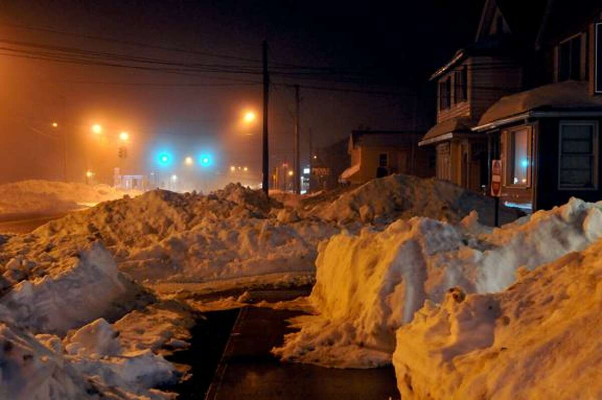 Catherine Avalone/The Middletown PressMain Street in Portland early Monday evening.