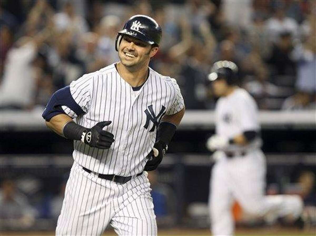 Should the Yankees sign the recently-released Nick Swisher to back