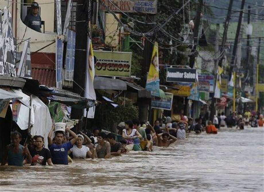 Official: Philippines 'like a water world' after floods (photos) - The ...