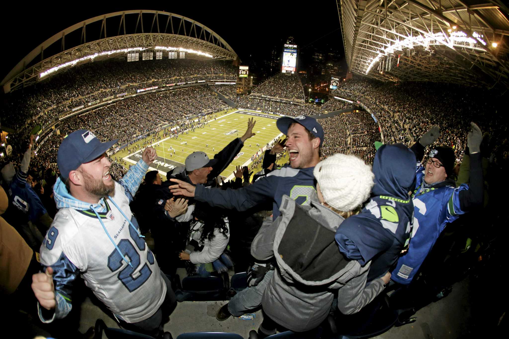 Seattle Seahawks Fans Set Guinness World Record for Loudest