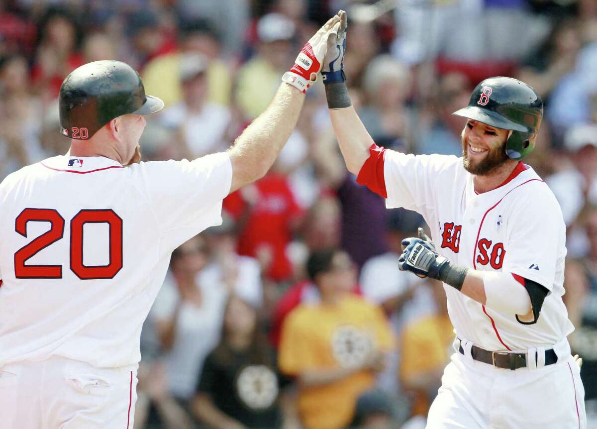 After Bruins visit, Boston Red Sox dominate Milwaukee Brewers at Fenway