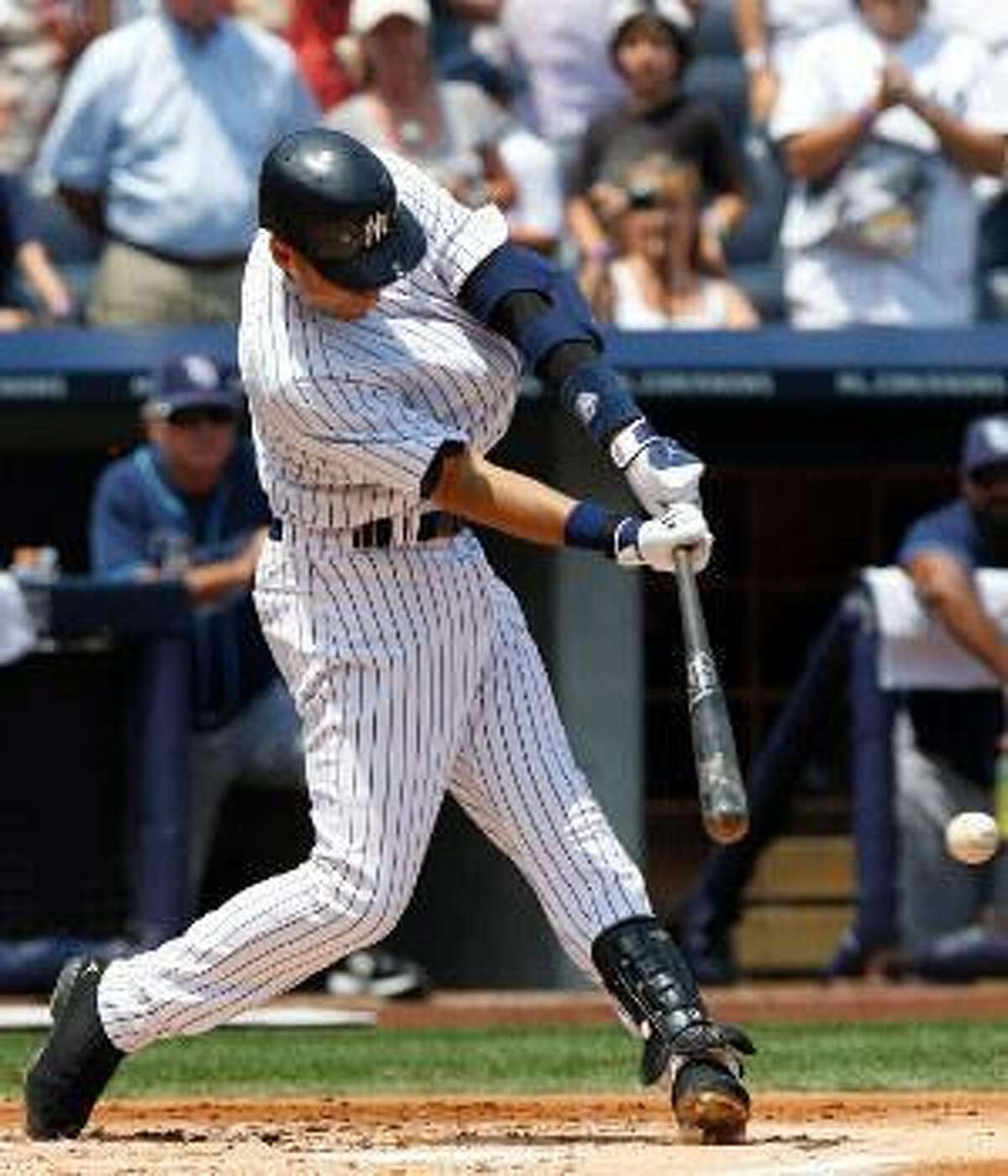 Derek Jeter gets 3,000th hit on a solo home run, goes 5-for-5 in