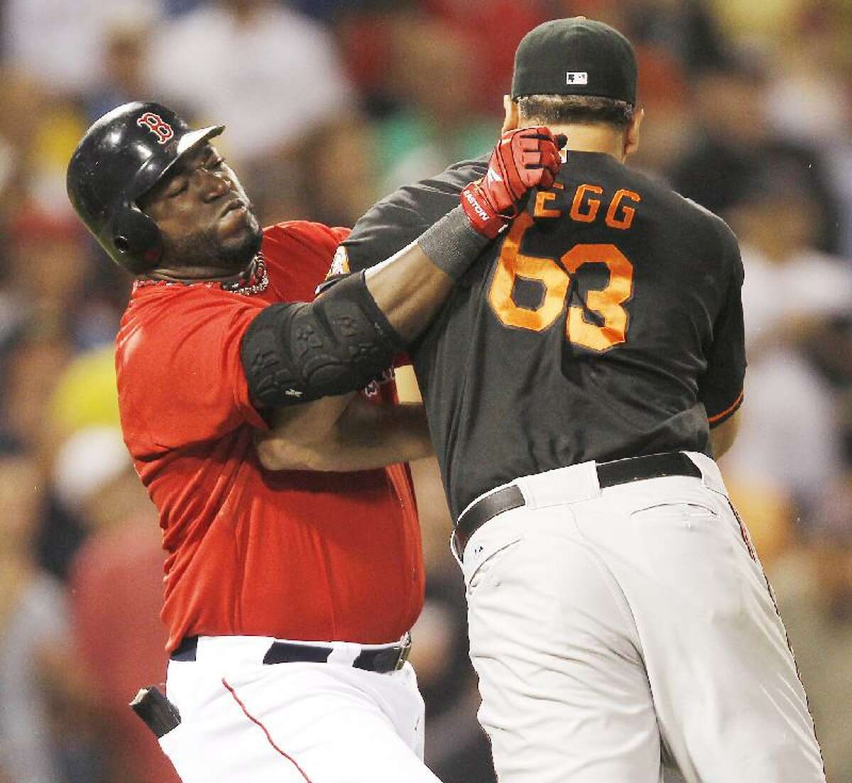 David Ortiz Kevin Gregg Get Tossed After Fight Erupts Red Sox Win - ortiz brawl stars