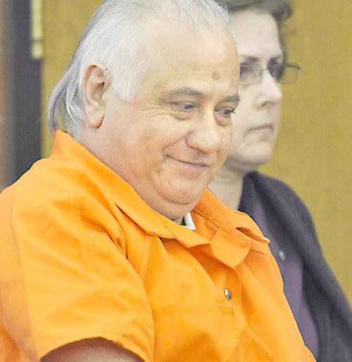 Connecticut judge allows convicted killer to end appeals