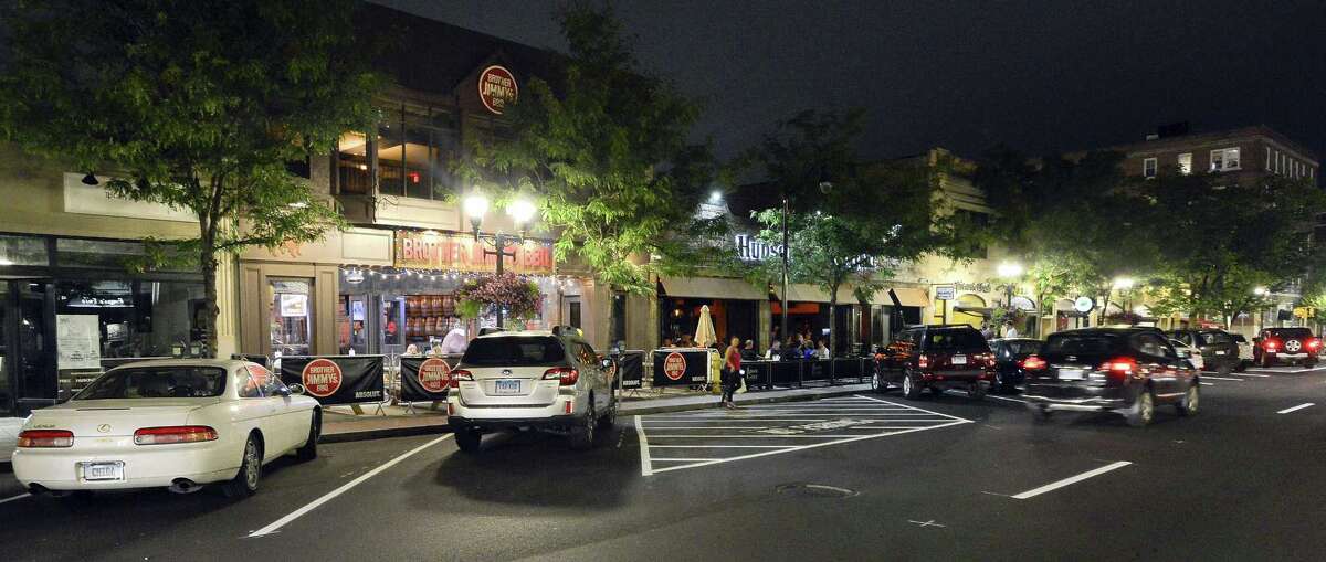 Downtown Stamford adapts to many changes on dining menu