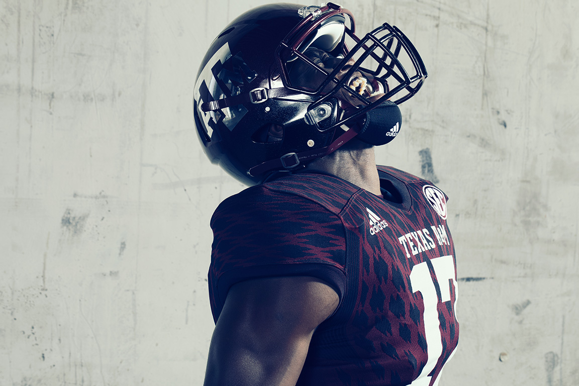 Texas A&M & adidas Unveil New Alternate TECHFIT Uniform - Texas