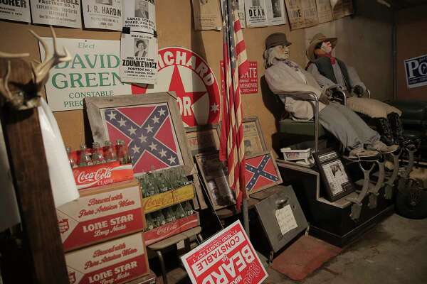 Monument Sits In Shadows Of Richmond S Historical Divide