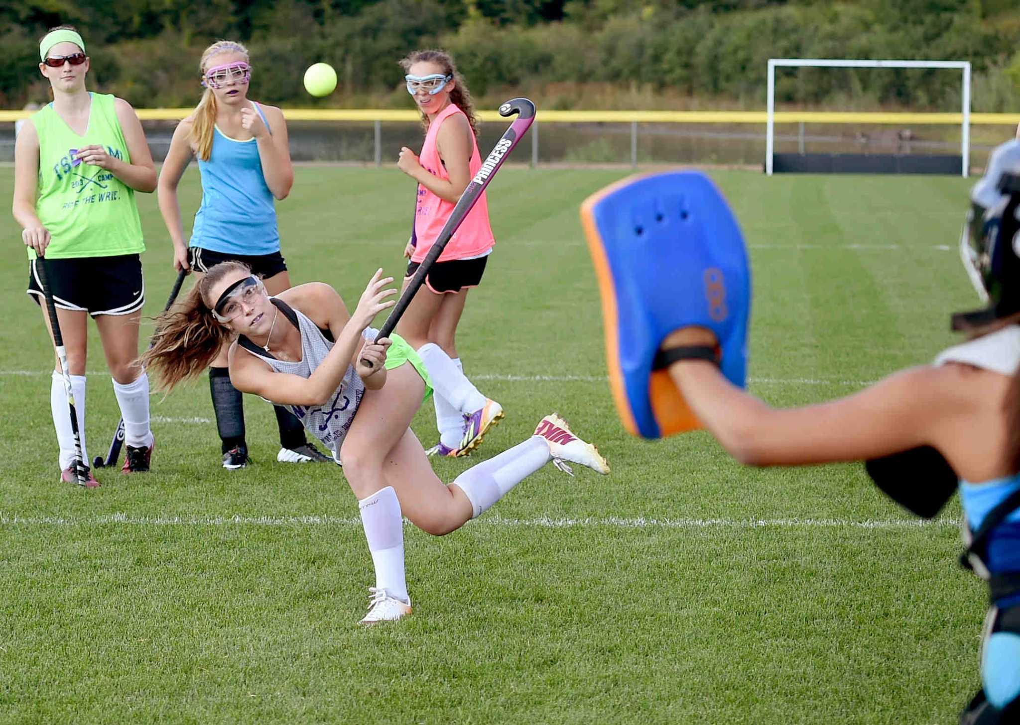 photos-of-westbrook-h-s-field-hockey-coach-her-daughter-and-team