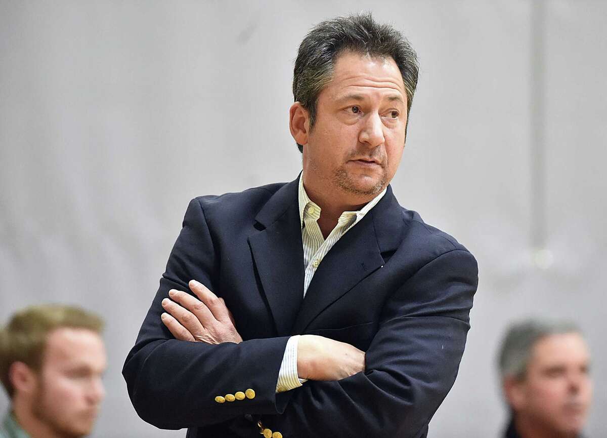 20151601caHopkinsVsHamdenHall