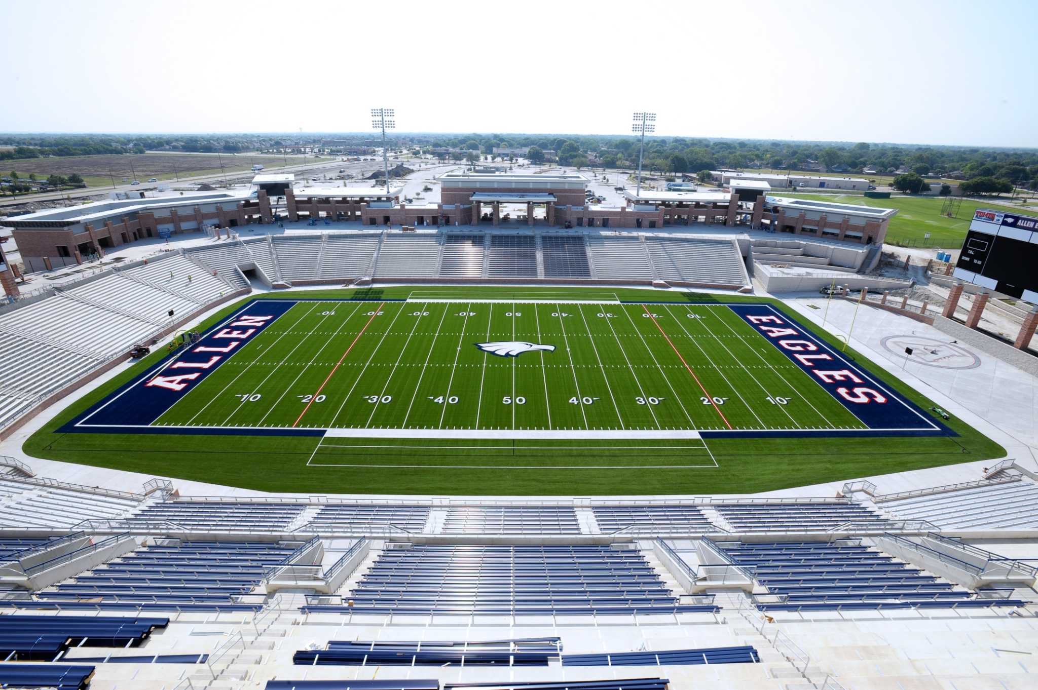 How much does it cost to build a high school football field kobo building