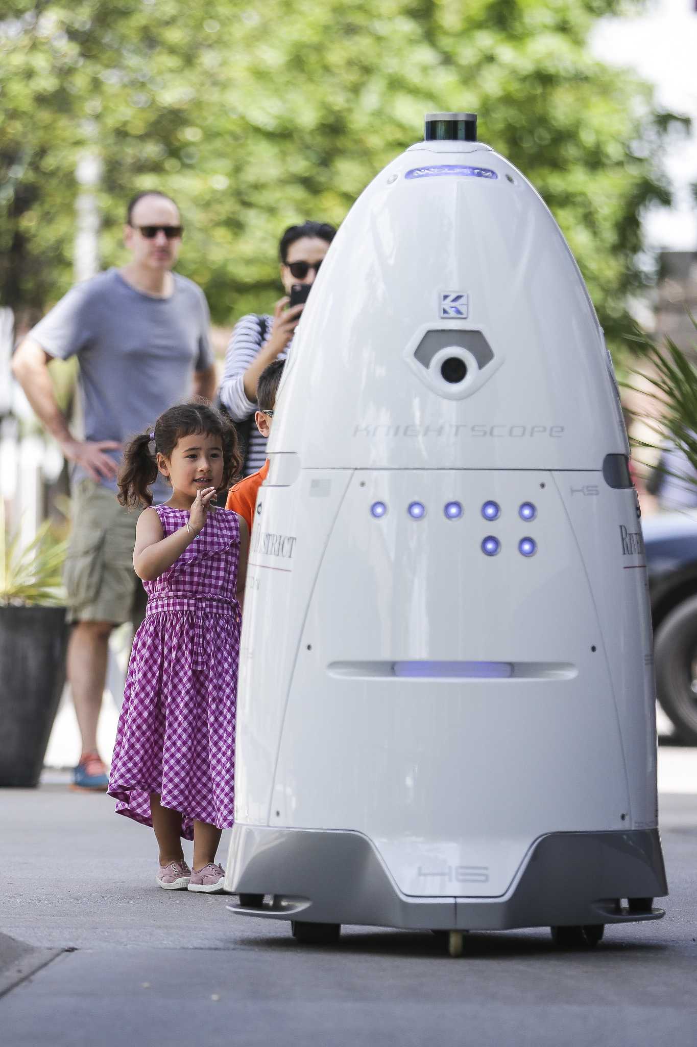 allied universal robot