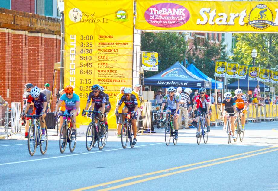 Cycling Criterium Brings Out Large Crowd To Downtown The Edwardsville Intelligencer