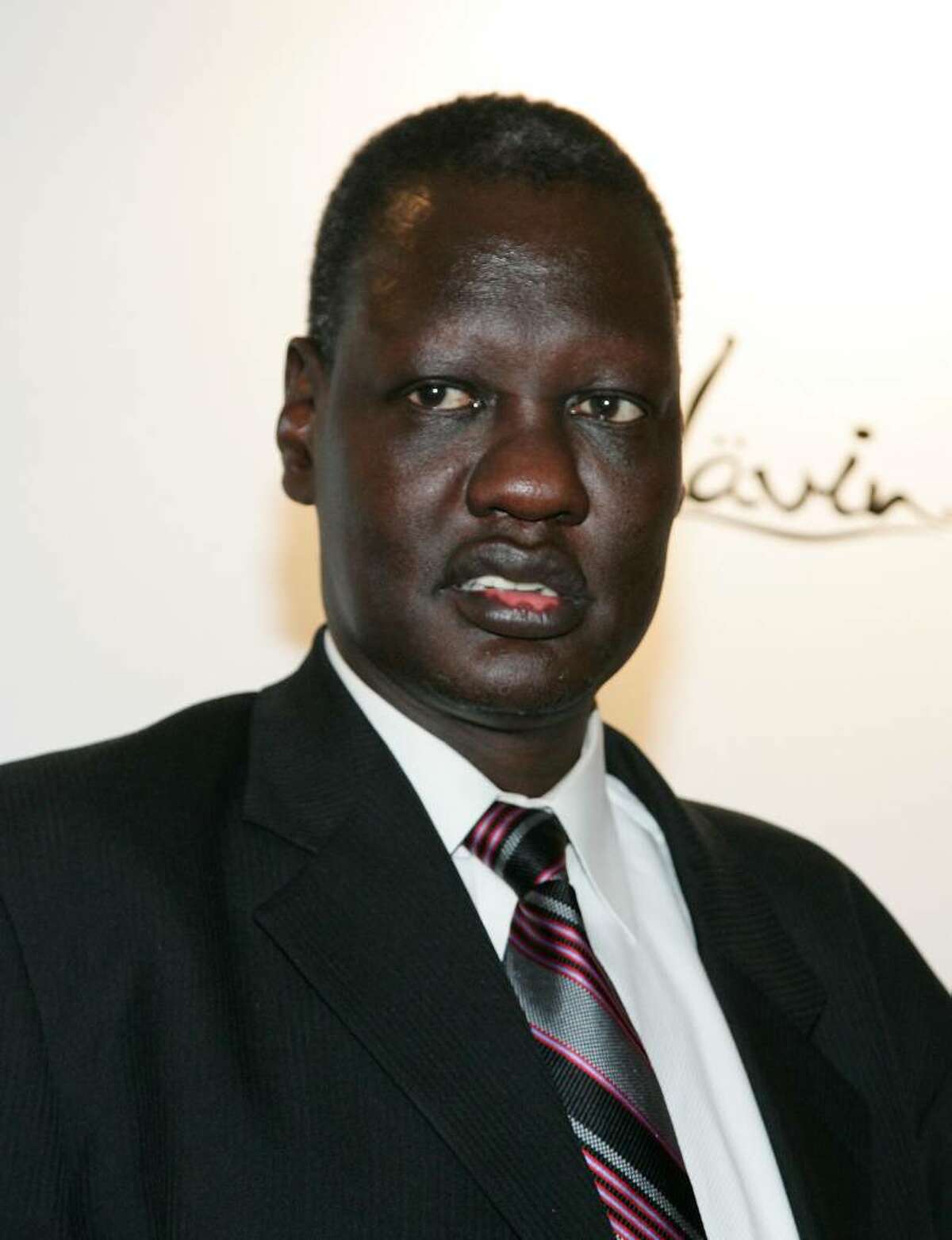Manute Bol May Have Been Way Older Than Everyone Thought When He Played in  the NBA