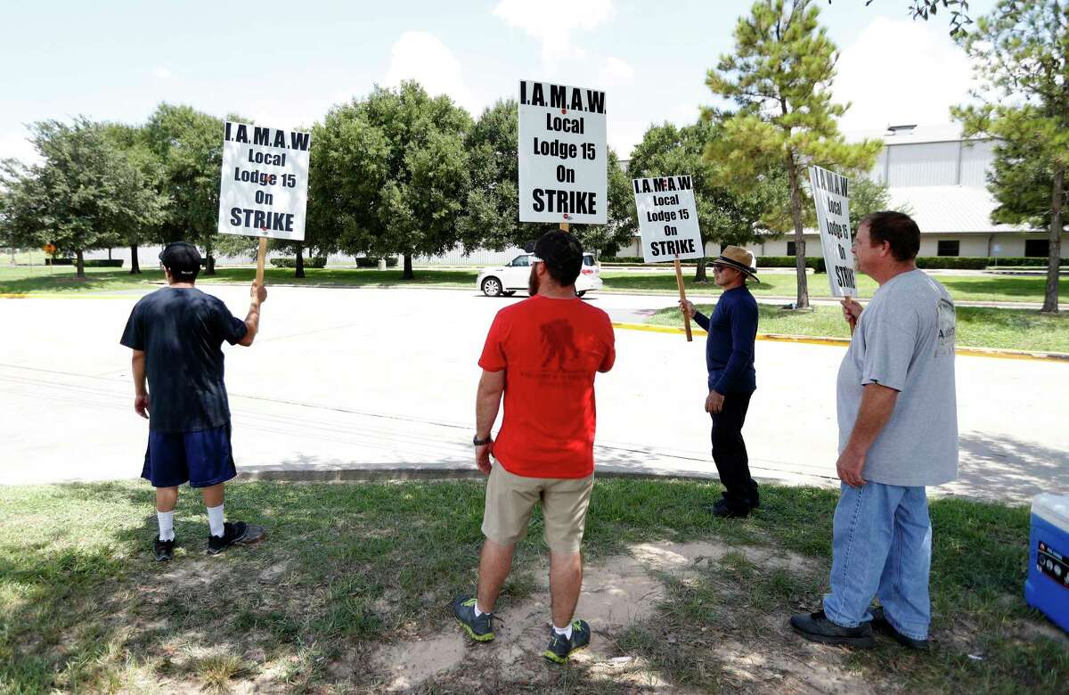 After weeks of negotiations, 271 Machinist members employed by Wyman-Gordon in Houston began a strike calling for a fair and equitable contract from the company. The strike commenced at 12:00 a.m, Monday, Aug. 21, 2017, in Houston. ( Karen Warren / Houston Chronicle )
