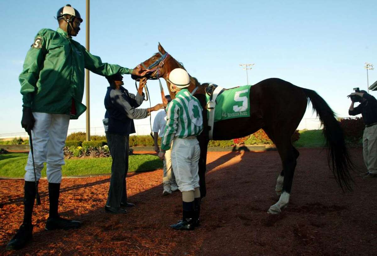 Former UB, NBA star and humanitarian Manute Bol dies at 47