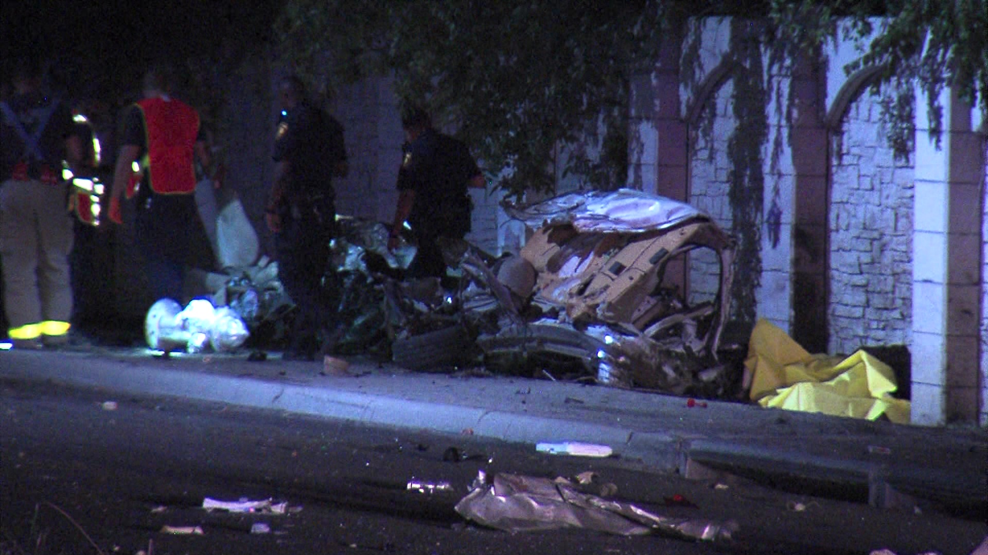 SAPD: Driver killed after smashing into pole on North Side was speeding ...