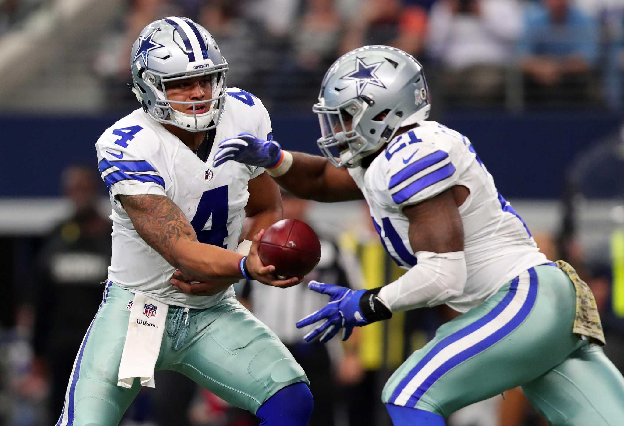 Ezekiel Elliott, Kellen Moore defend Elliott's performance vs Bucs - On3