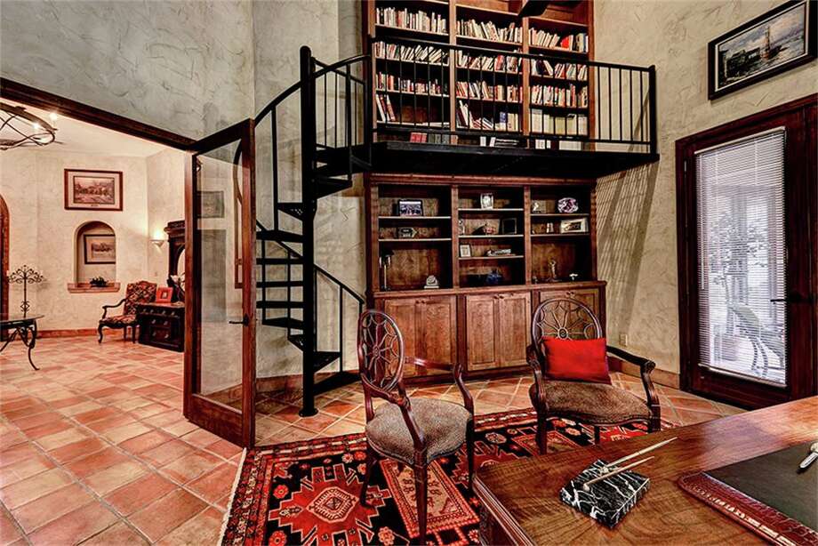 Palatial waterfront mansions for sale on Lake Conroe Houston Chronicle