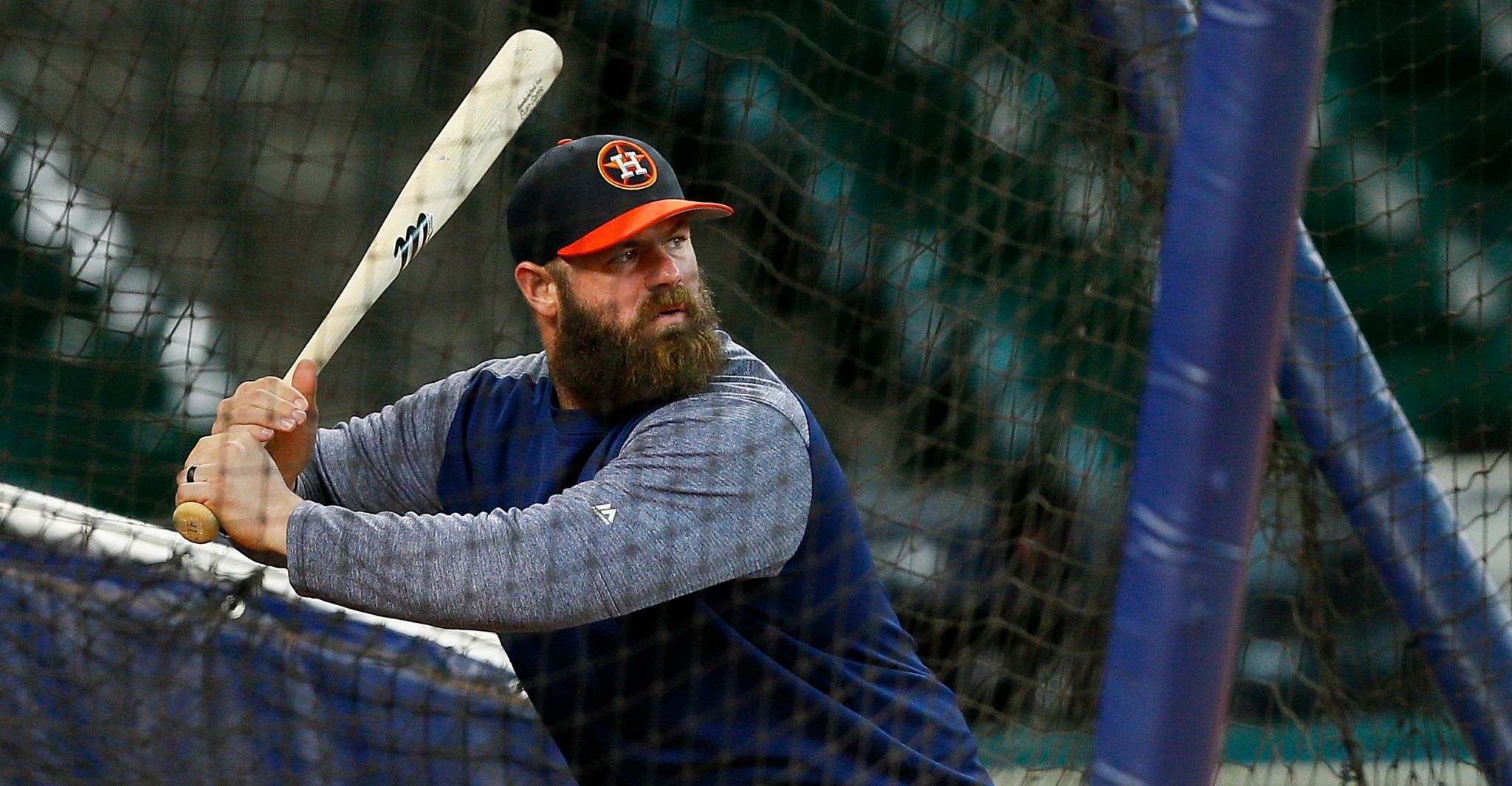 Injured Evan Gattis takes batting practice, could be available off bench