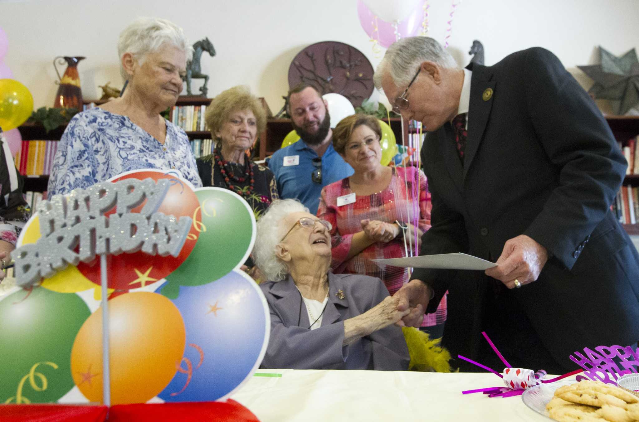 Gerry Kincaid celebrates 100th birthday with Conroe mayor