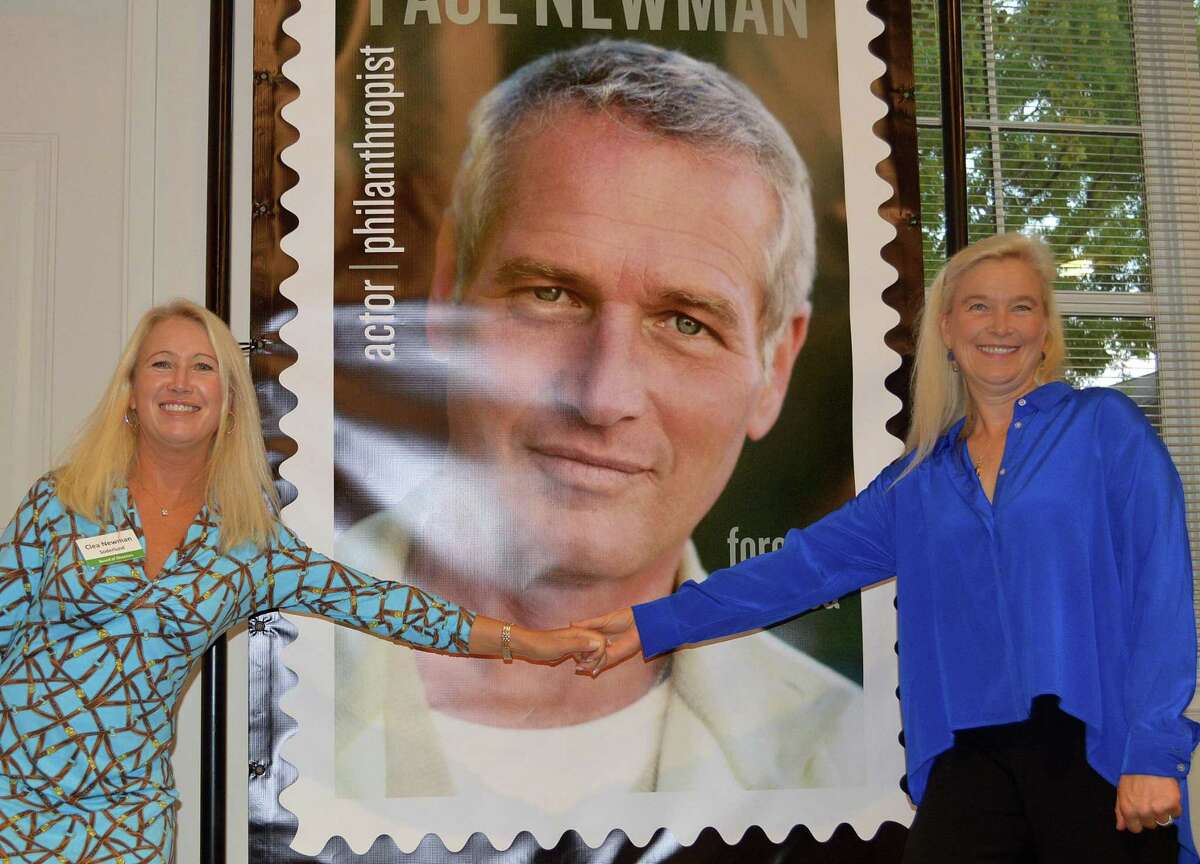 Paul Newman’s daughters Clea Newman Soderlund, left, and Nell Newman at ceremonies marking the issue of a commemorative stamp of the late Westport actor.