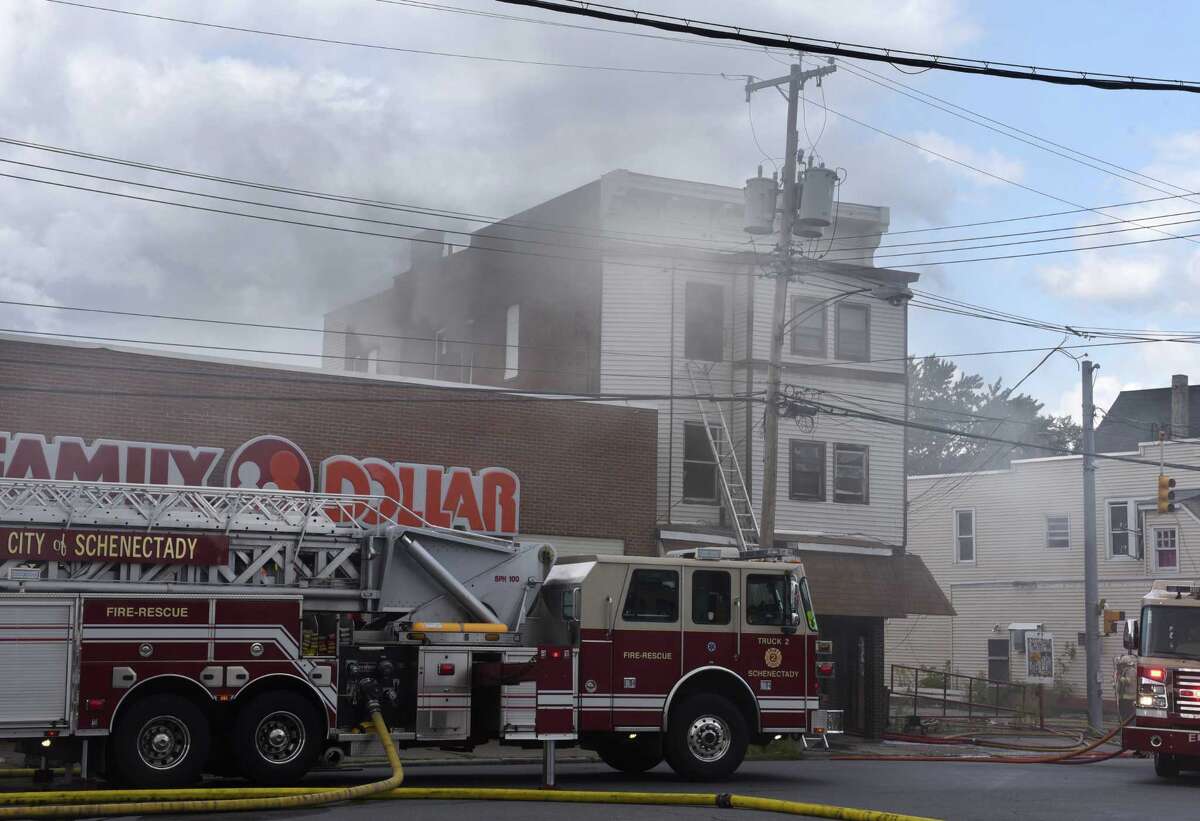Fire hits Crane Street building in Schenectady