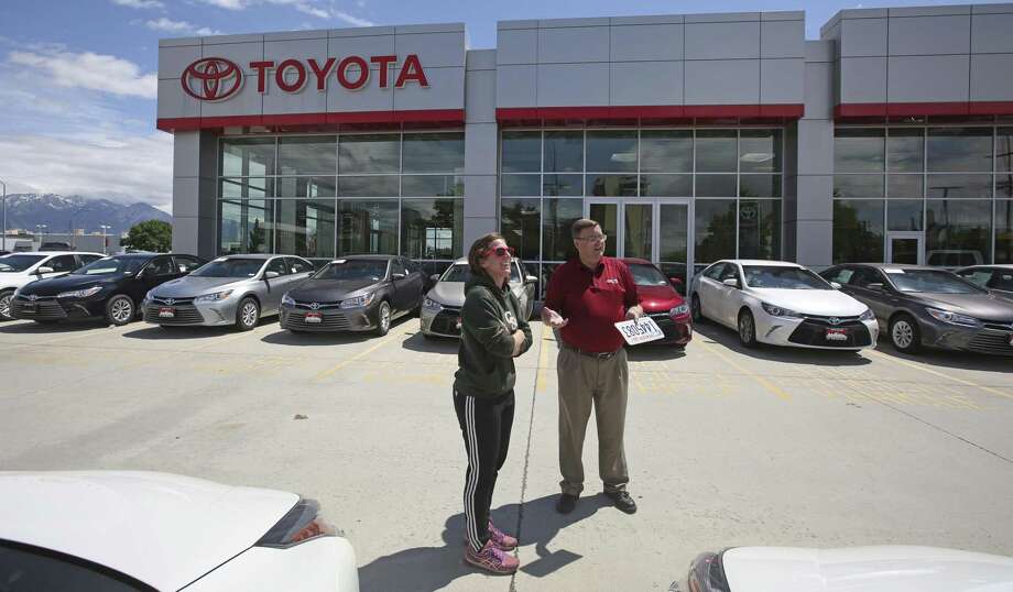Car Sales Express >> Auto Dealers Dogged By Boys Club Showrooms Costing Sales Car Sales Express >> Auto Dealers Dogged By Boys Club Showrooms Costing Sales