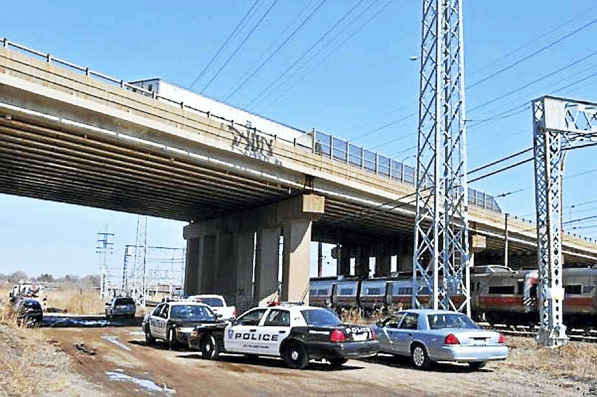 Man shocked by electricity on North Metro wires in West Haven loses