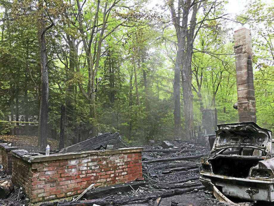 Man hurt in Winsted fire that destroys cottage near Highland Lake The