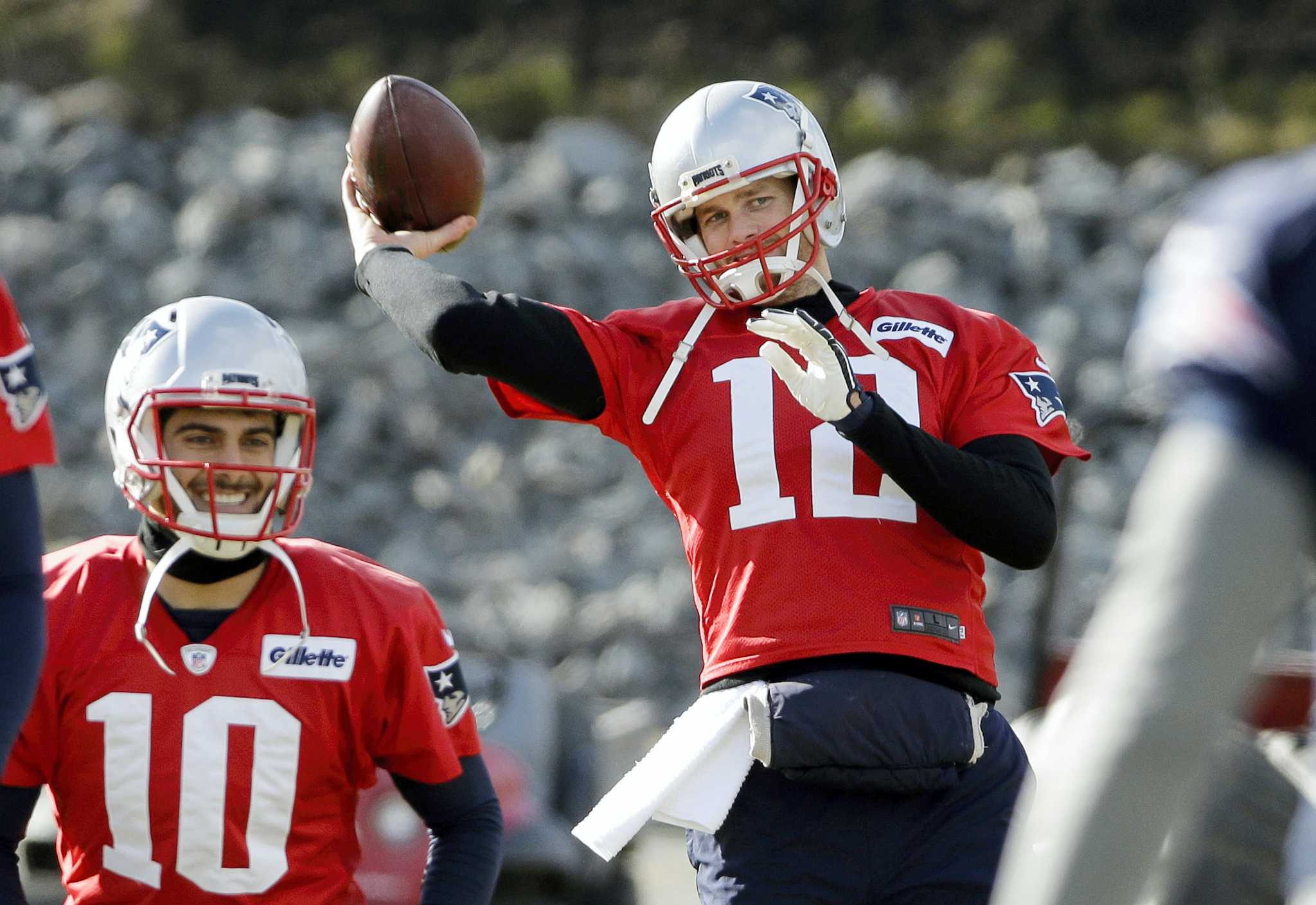 Steelers hoping pressure blueprint can slow down Brady