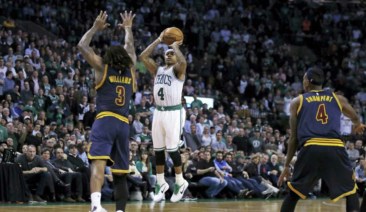 Isaiah Thomas: Celtics gave up against Warriors
