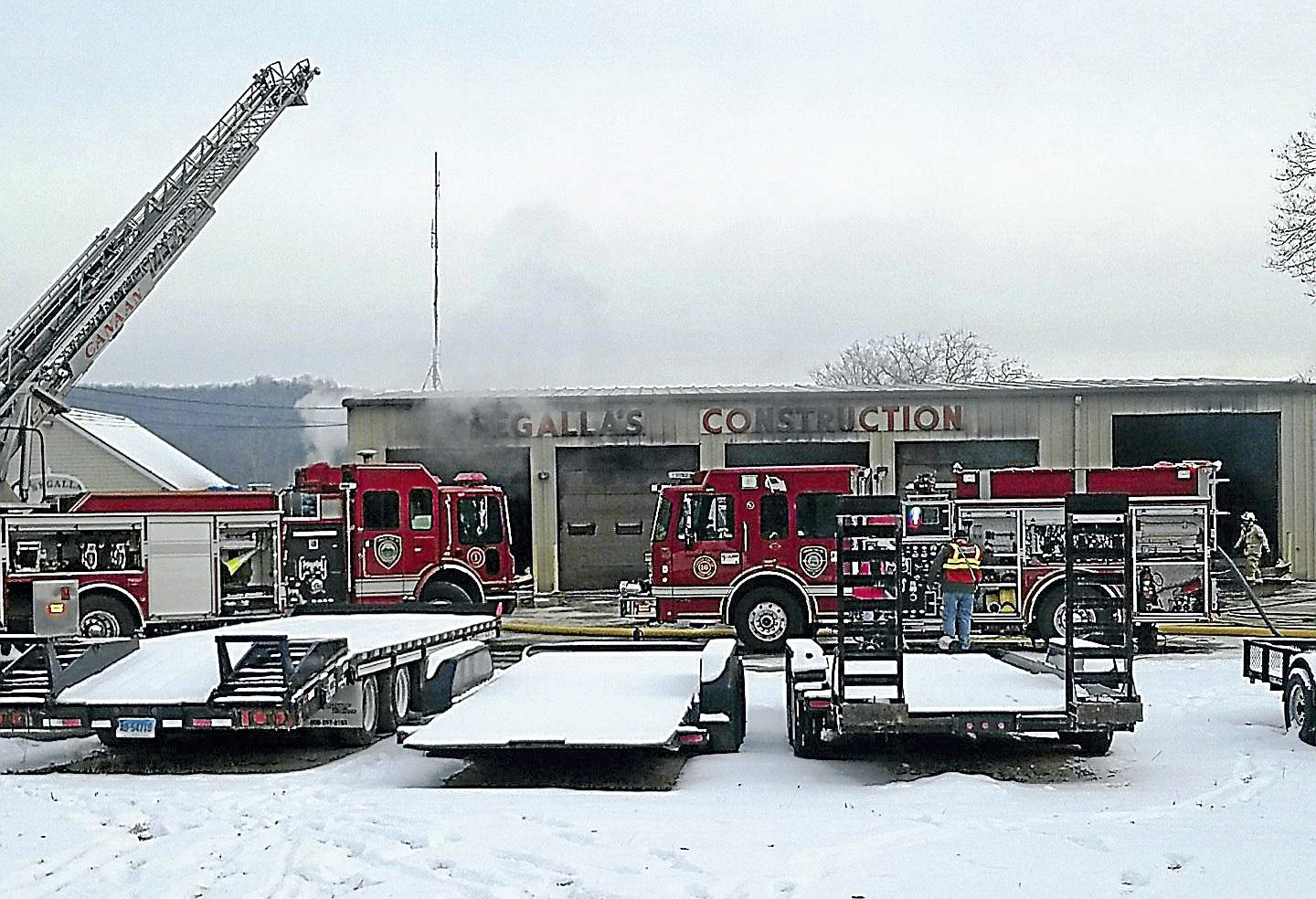 Crews battle structure fire in North Canaan
