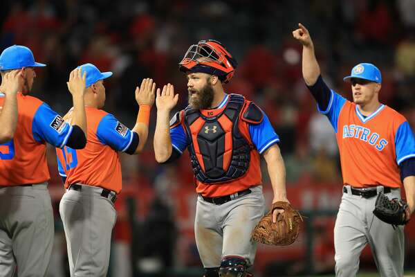 astros players weekend uniforms