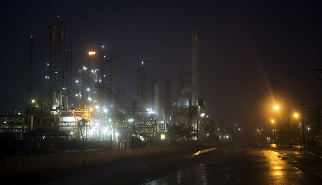First Corpus Christi refinery back online amid Texas gasoline panic