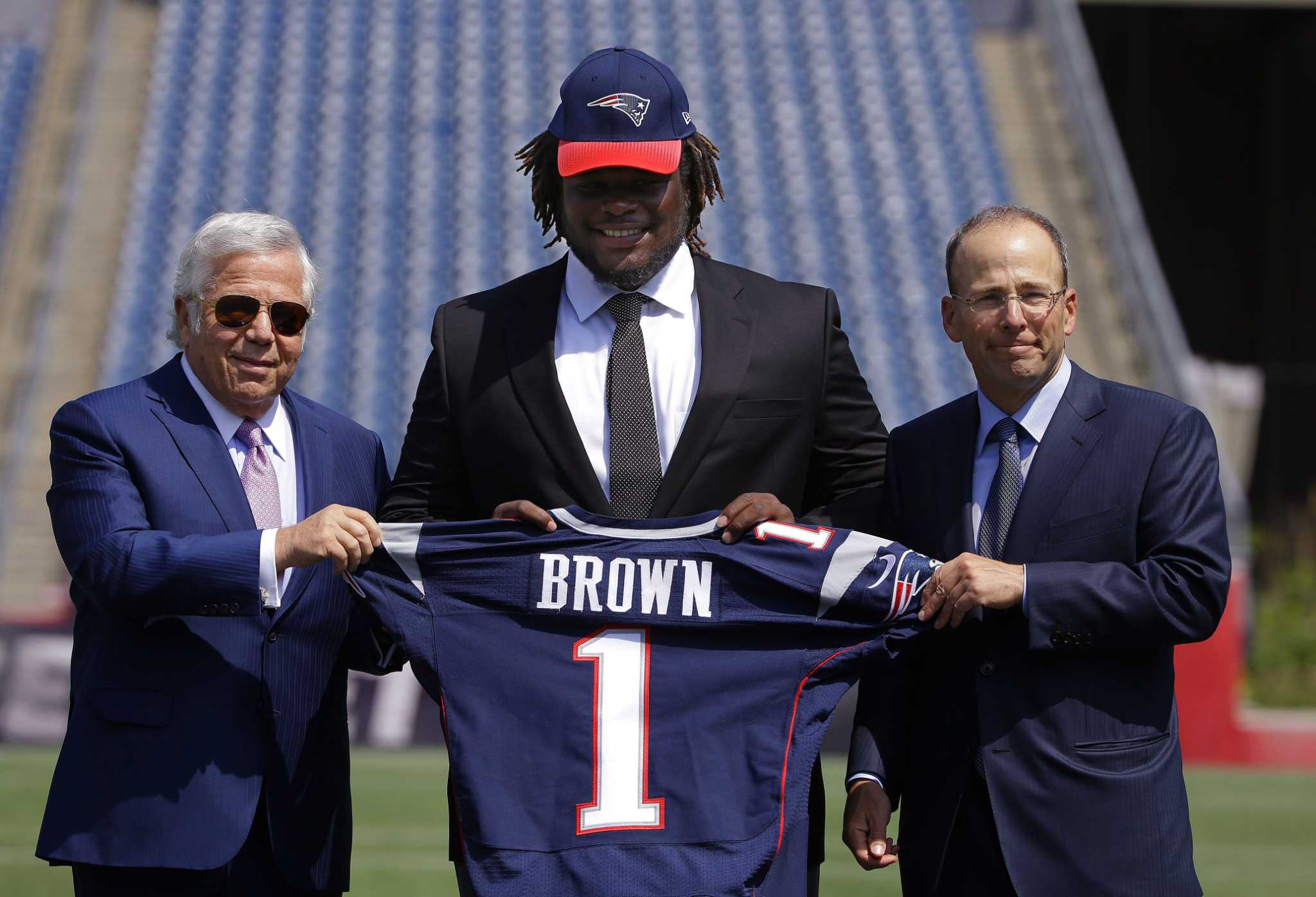 New England Patriots Banner Ceremony: Rob Gronkowski, Robert Kraft